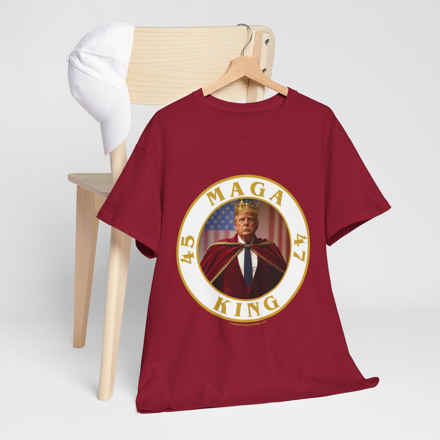 Trump 'MAGA King' T-Shirt - Regal Patriotic Graphic Tee