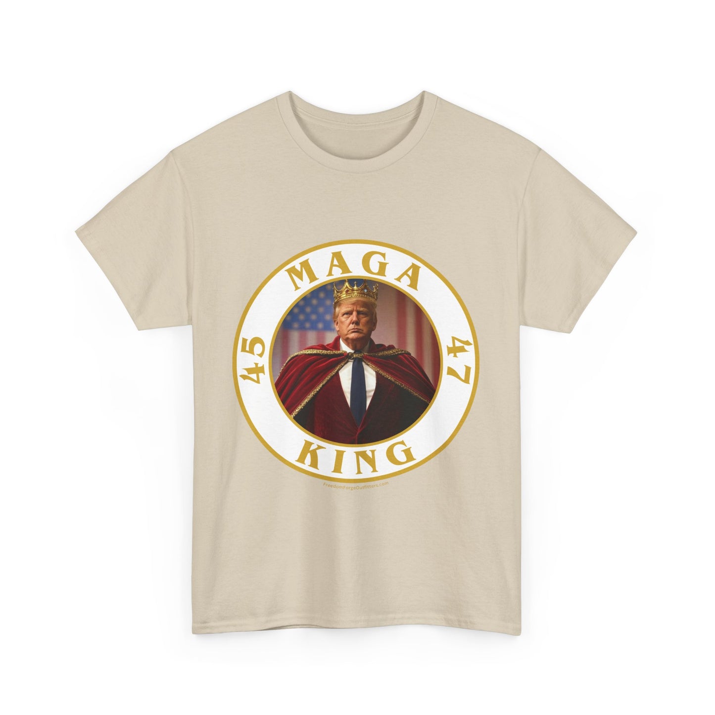 Trump 'MAGA King' T-Shirt - Regal Patriotic Graphic Tee